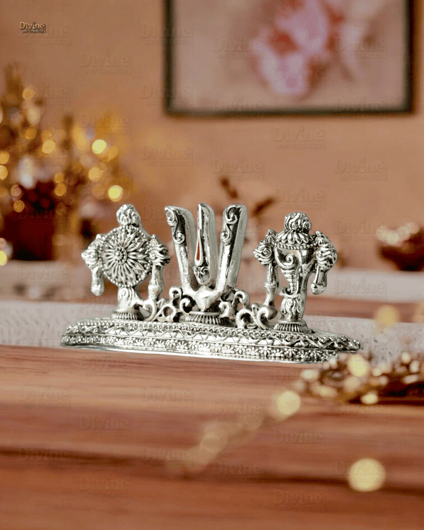 Tirupati Balaji Tilak & Hand Idol – Silver Plated Antique Finish